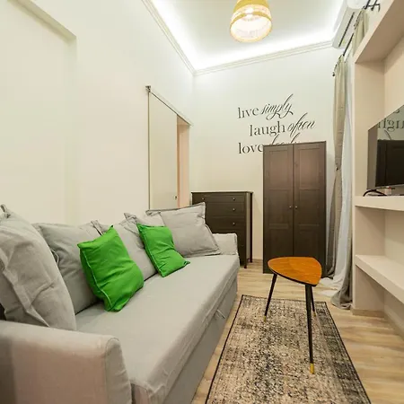 Downtown Flat In Budapest, Mona *