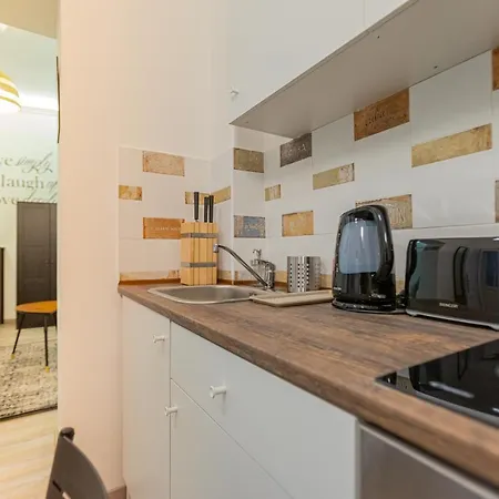 Downtown Flat In Budapest, Mona Appartamento