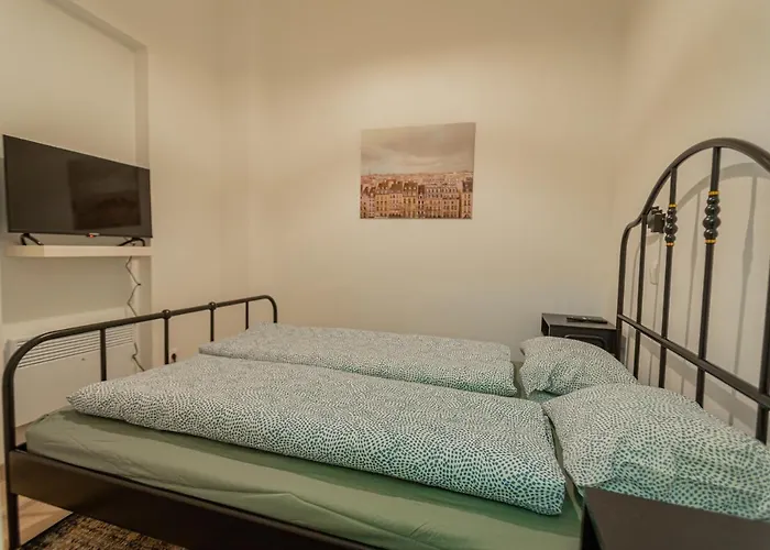 Downtown Flat In Budapest, Mona בודפשט