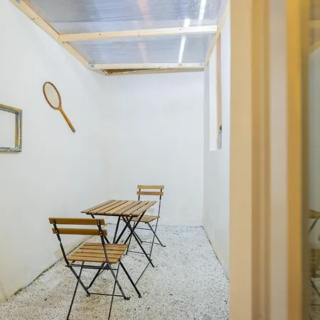 Downtown Flat In Budapest, Mona *